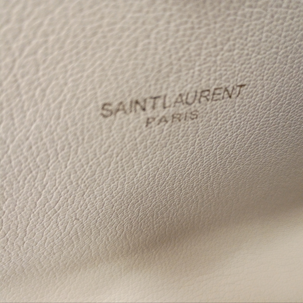 Saint Laurent Beige Quilted Chevron Leather Shoulder Bag with Gold YSL - Picture 5 of 5